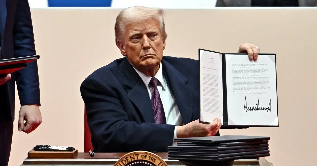 MarioNawfal's tweet photo. 🚨🇺🇸 TRUMP SIGNS ORDER TO BOOST CRYPTO: THE “DIGITAL ASSET STOCKPILE” PLAN

Trump just dropped his long-awaited executive order on crypto, calling for “friendly policies” and a “digital asset stockpile.” 

After years of regulators keeping crypto in the penalty box, Trump’s move signals a warmer embrace for the industry. 

The SEC and CFTC are reportedly gearing up to loosen restrictions—finally giving businesses a chance to play the game without constant red cards.

While the order doesn’t rewrite the rulebook yet, it’s a clear signal that Trump wants to put the U.S. at the top of the crypto leaderboard. 

Source: CoinDesk
Media is for illustrative use only