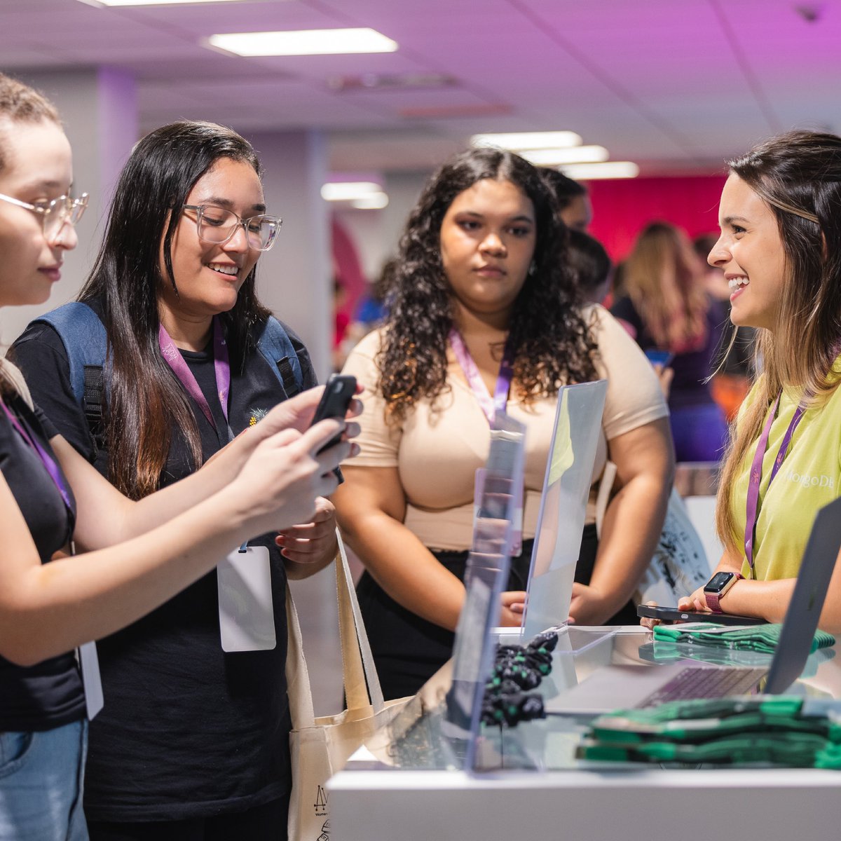 AWSome Women Community Summit Brasil tweet media