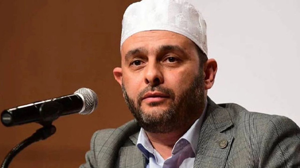 ajans_muhbir's tweet photo. İlahiyatçı Cemil Kılıç:

"Halil Konakçı, büyük Türk oğlu, Osmanlı paşası Talat Paşa'ya hain demiş. Konakçı'nın Talat Paşa'yı alçakça katleden Ermeni terörist Soğomon Tehliryan ile bir akrabalığı mı var? Yoksa Konakçı kripto Taşnakçı mı?" https://t.co/bfEVJJKJ1G