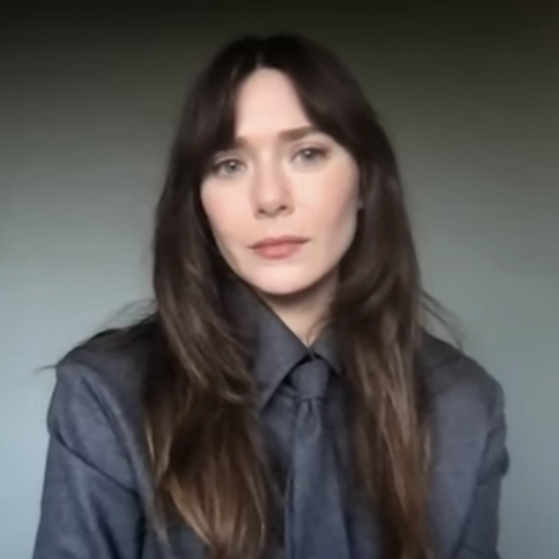 olsensrow's tweet photo. actually obsessed with this entire look https://t.co/ygLU20147L