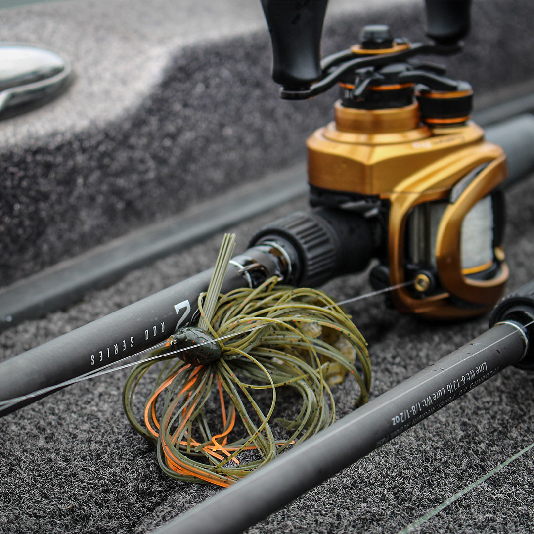 Lews_Fishing's tweet photo. ❄️Two Winter Time Hammers❄️

Is there a cleaner looking set up than the New Custom Pro paired with the all-new TP2 series of rods??🤔 Tell us down in the comments⬇️⬇️

#TeamLews #Feelthedifference #NewYearNewGear #CustomPro https://t.co/5w2djuBOqb