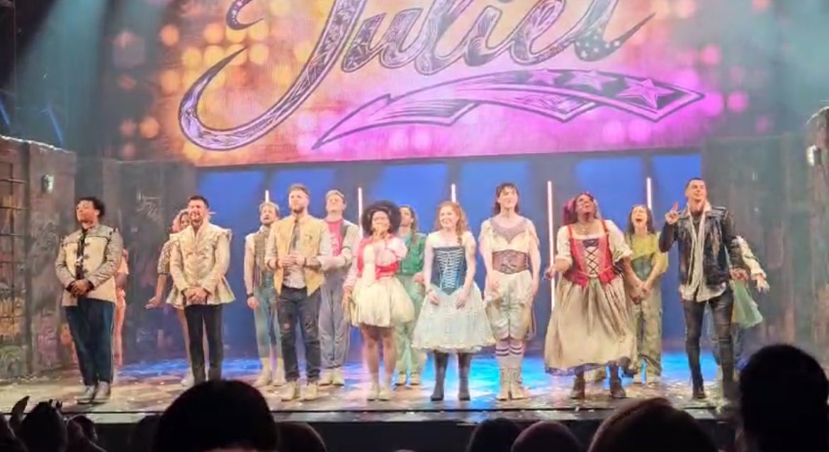 Jacquerbie's tweet image. .@julietmusical was hilarious and brilliant and excellent last night! Aching cheekbones from smiling/laughing. Joyful! Well done, all! @BristolHipp