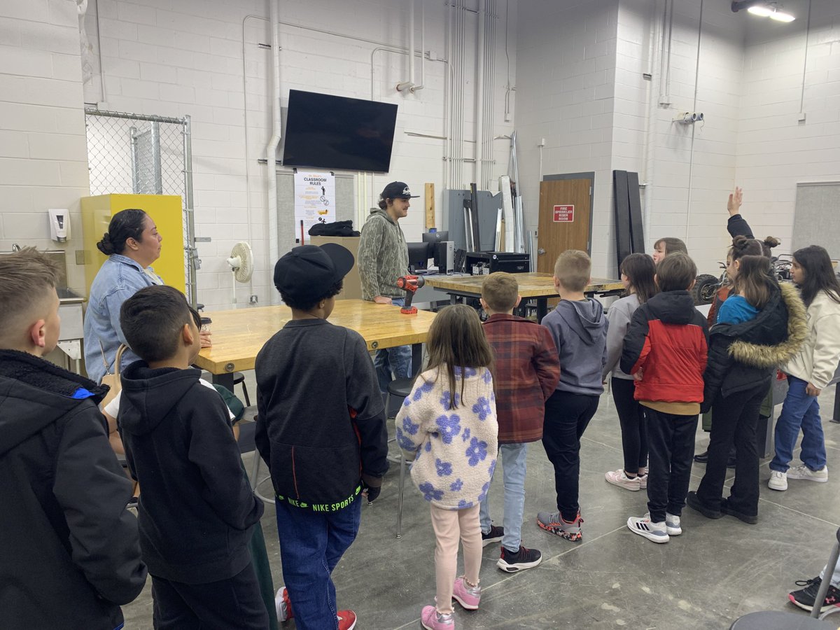 Gifted and Talented students from BB Rice toured our <a href="/ConroeHSCISD/">Conroe High School, Conroe ISD</a>  CTE programs and facilities today! These pictures are from one group sitting in on a live KTIG taping in AV Production class, and another visiting with our Small Engines teacher, Mr. Stout.
#CISDconneCTEd #CTE