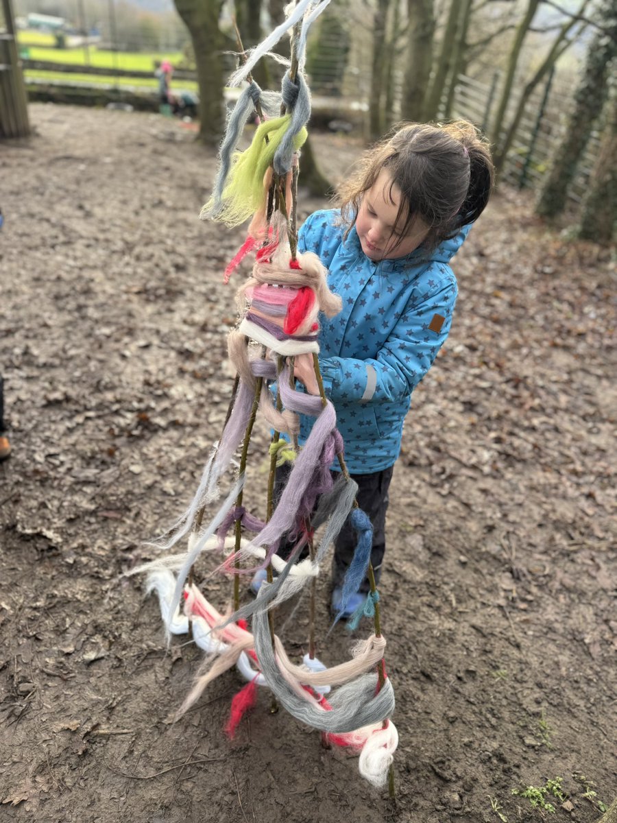 Windy weather woolly wands and wig wams #outdoor art <a href="/getoutmorecic/">Get Out More CIC</a> <a href="/WeAreBDAT/">BDAT</a> #noteasytosay