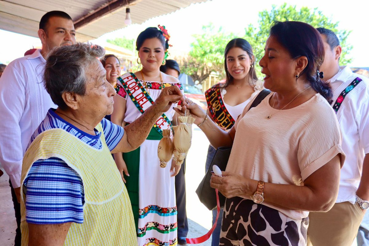 Turismo_Tabasco's tweet photo. 🎡¡Disfrutamos al máximo de la #FeriaJahuacapa 2025 en el hermoso municipio de #Jalapa #Tabasco!

Esta feria es una celebración que promueve el desarrollo económico y turístico de nuestra región, y fortalecer nuestras tradiciones y cultura.

#ElEdénTienesQueVivirlo https://t.co/uEbwwa6QsO
