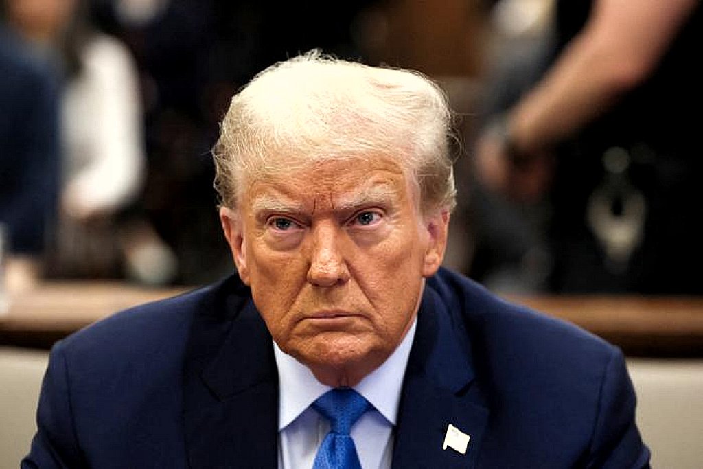 Unlikely_Buddha's tweet image. The #Trump #Promise #Theorem: An #Algebraic Breakdown

P→M→¬R

In the world of political rhetoric, few equations capture a phenomenon as succinctly as this algebraic representation of Donald Trump&apos;s promise-making strategy.