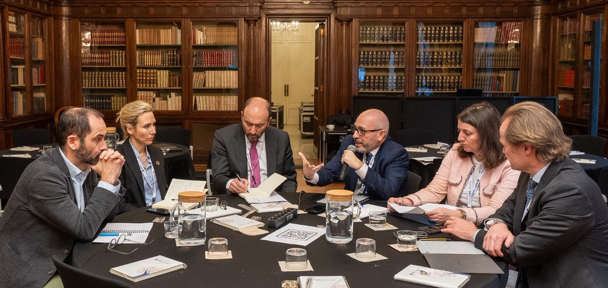 marcosathias's tweet photo. The @INFFfacility 2025 Partner Meeting marked a renewed commitment to the global effort to close the US$4 trillion #SDG financing gap.

@UNDP is proud to lead technical support at the country level to advance both national and global goals.

Learn more: https://t.co/atahdJQkmW https://t.co/BUPG2FM5Sc