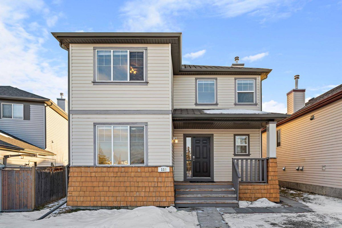 RyanParry's tweet image. Listing Address: 110 Cimarron Meadows WAY, Okotoks, AB T1S 1W1
Listing Price: $525,000
Schedule a showing and request more information here: ryanparry.com/d8rb4zjl