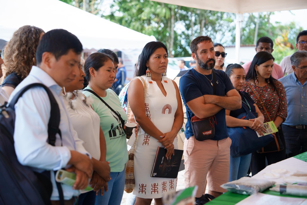 GIZEcuador's tweet photo. 🌿 BioValor I en la Amazonía 🌿

El cierre del Proyecto #BioValor I en la Amazonía marcó un momento clave en nuestro viaje hacia la sostenibilidad y la bioeconomía. https://t.co/Lpsn184Zi3