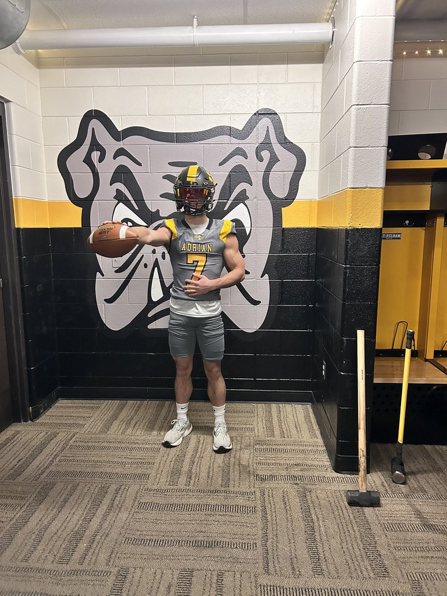 AustinO3506's tweet image. After a great visit and conversation with @Coach_Palka I am blessed to receive an offer from @AdrianCollegeFB @ReimSean @CoachKnollman @NBHuronChiefs @HuronChiefsFB