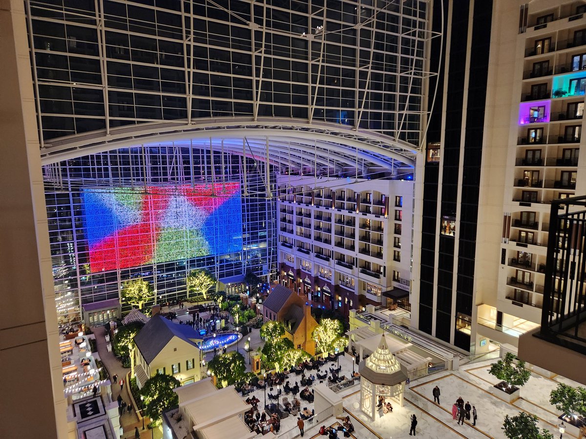 We are super excited to be back at @magfest! If you're in the DC area come by and say hello. We've loved seeing familiar faces and are excited to spend time with you and our #indiedev friends 😎

#indiegames #videogames #MAGFest #MAGFest2025 #RightfullyBearyArms