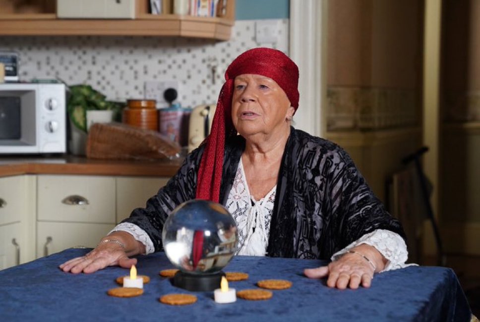 “Minah told me” #TheTraitors