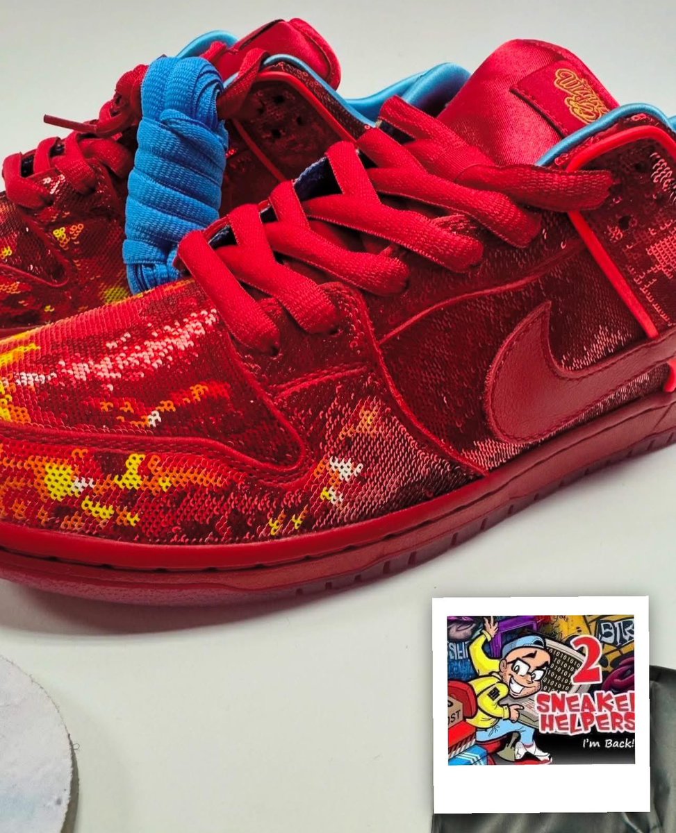 #SNEAKERHELPERS #CHICKENNWAFFLES #ACO #NIKE