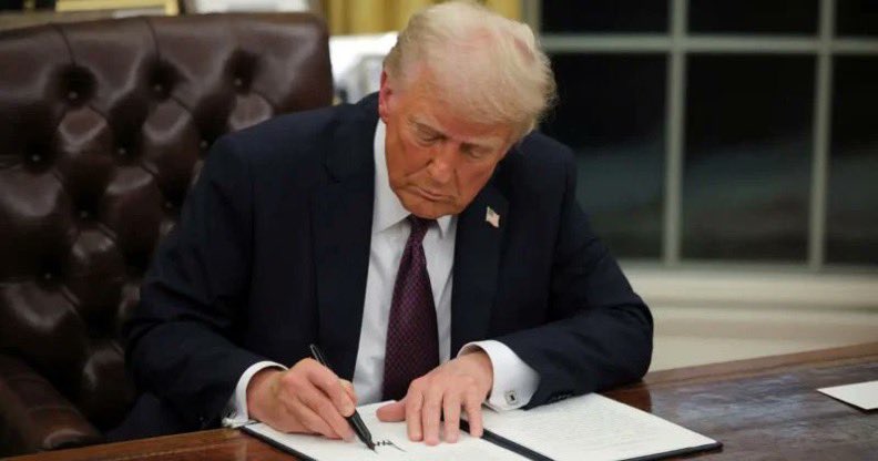 Breaking: US President Donald Trump has signed an executive order establishing the Presidential Working Group on Crypto &amp; Banning of CBDC. 

Presidential Working Group is required to submit a report for recommending Crypto regulatory and legislative proposals within 180 days.