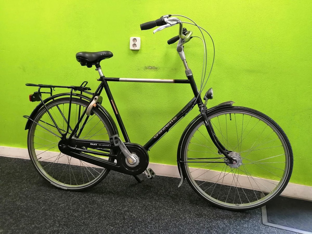 dutch mens bike (gazelle impala) has a cycle heaven stamp on it. stolen from York College on 18/01/25
Please inform if seen or offered for sale. Please RT