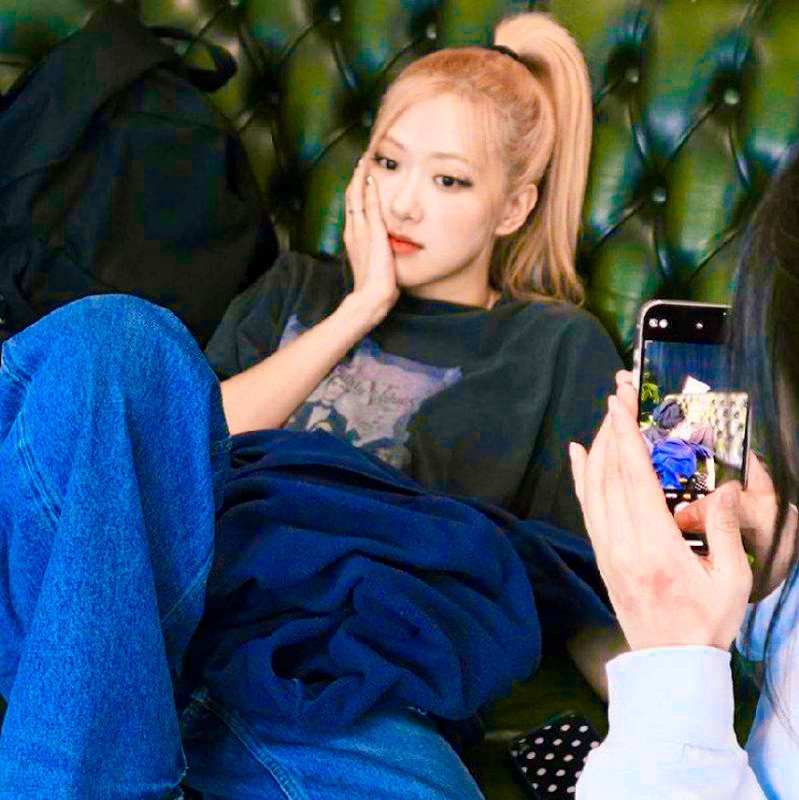 Please please please tweet
Please please please tweet
Please please please tweet
Please please please tweet
ROSÉ AU GALA DES PIÈCES JAUNES
#GalaDesPiècesJaunes2025
#ROSÉ