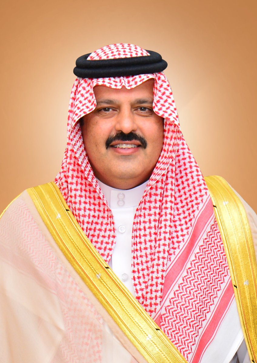 ialkhmsan's tweet photo. نبارك لصاحب السمو الملكي الامير عبدالعزيز بن سعد ال سعود امير منطقة حائل بالتمديد لسموه الى 4 سنوات قادمه امير لمنطقة حائل

 #الأمير_عبدالعزيز_بن_سعد_بن_عبدالعزيز
#حائل https://t.co/kZEqGVlyYl