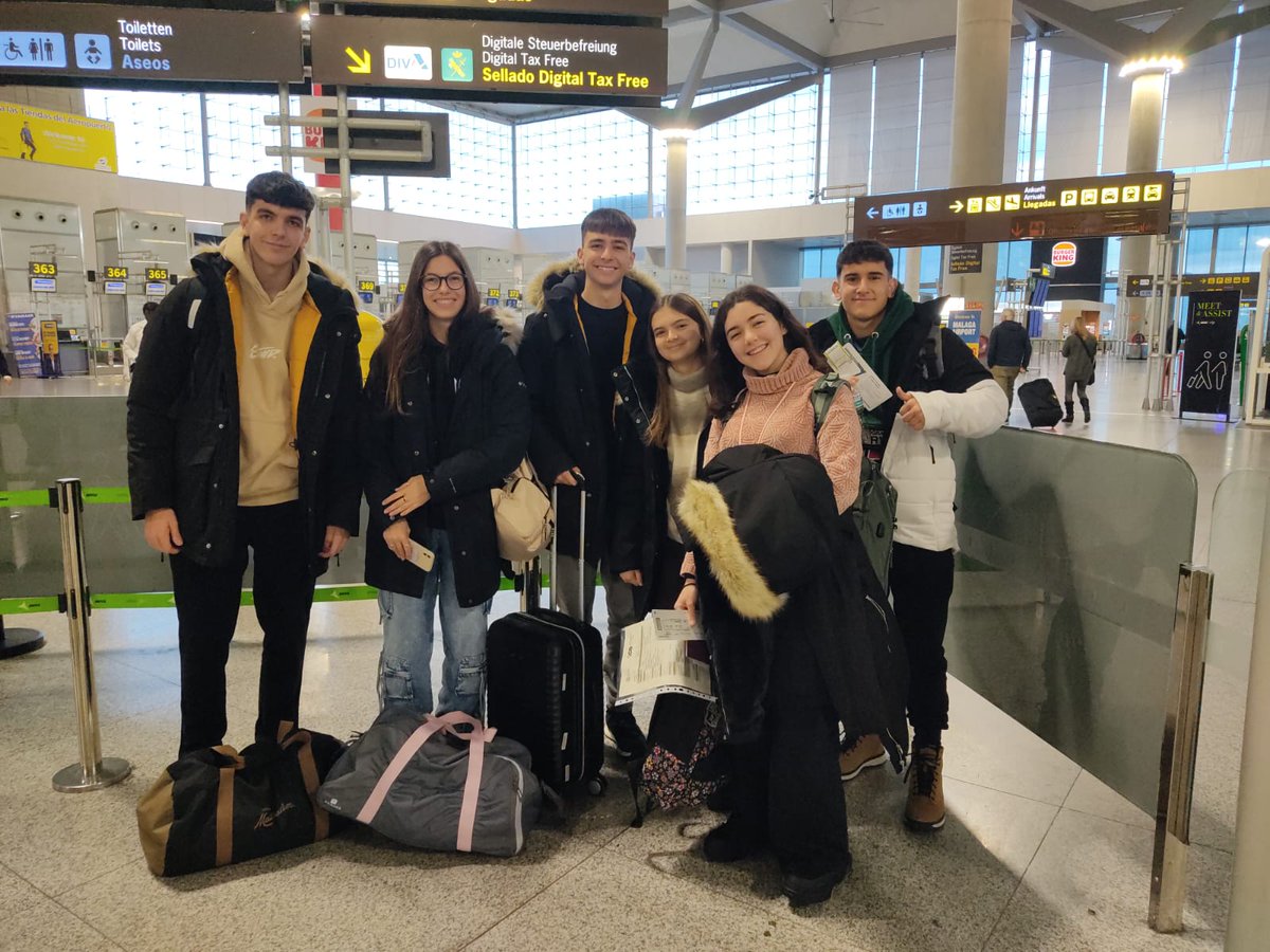 Estos seis primores están en estos momentos instalándose en su nuevo hogar en Joensuu, Finlandia, donde estarán durante dos meses inmersos en un paisaje, unas costumbres y un centro educativo muy diferente al nuestro de Andalucía. Les deseamos que vaya todo genial