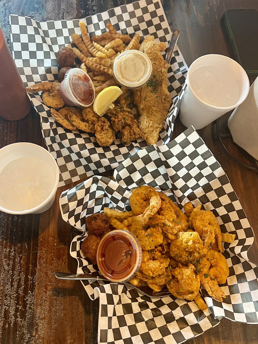 KimLynnRealtor's tweet photo. Waco foodies, have you tried Cajun Craft? 🍤🔥 The shrimp basket &amp; seafood sampler = absolute perfection on this chilly day! 🦀✨ Can’t wait to enjoy their enclosed patio this summer. ☀️ Local seafood lovers, don’t sleep on this gem! 🛶🐟 #WacoEats #WacoLocal #WacoTX https://t.co/pdMfDBReAf