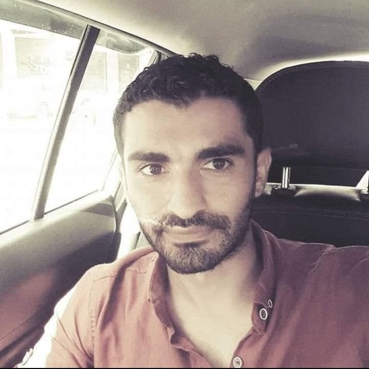 حاتم سالم بنشر اشاعات واخبار كاذبة وبعلي الريتش وبرجع بحذف وهو موجود في مصر حاليا 

يا رجل الي ملوش خير في بلدو ملوش خير في اي بلدو بروح عليها