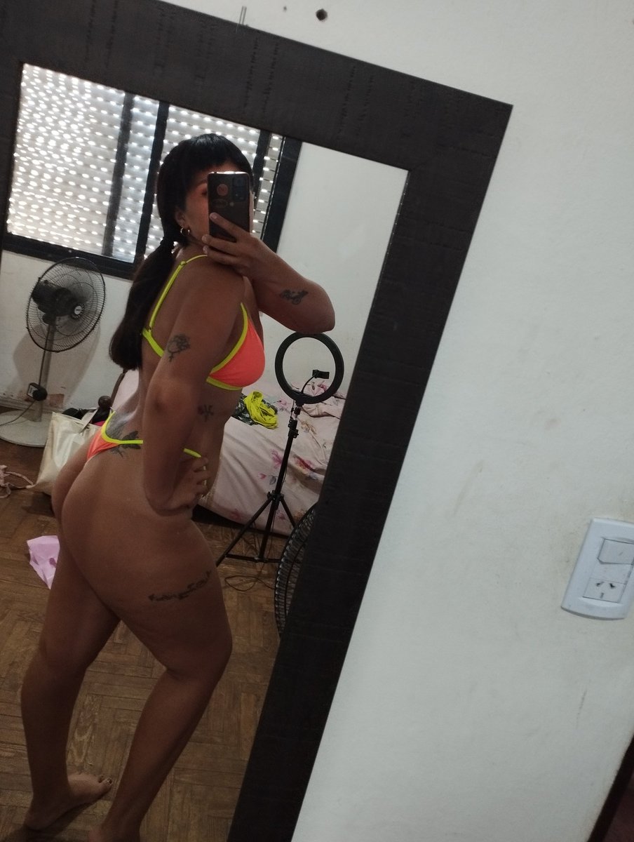 Flor3ncita's tweet photo. Quiero regalitos para arrancar este 2025 Paypal @Flor3ncita 🥵❤️🔥🔥💦💧🫠 #onlyfans #hot #ass #sexygirl #videocall #tits #nsfwtwtًً  #horny #hot #videohot  #OnlyFansAsia #onlyfanscolombia #liveme https://t.co/936E4a8GMa