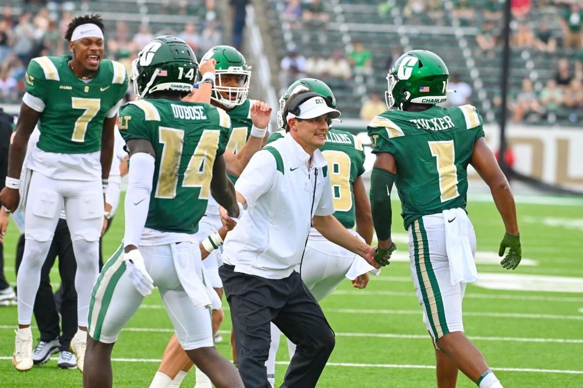 Landon Gloston ⭐️⭐️⭐️ tweet media