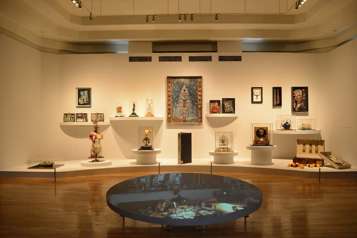 Hoy en <a href="/BullterrierFM/">BullterrierFM</a> con <a href="/_luis_perez/">Luis Perez</a>, Millet y <a href="/dulcedianita/">Dulce Diana</a> hablamos de la obra “Civilización” en <a href="/LaCapillaTeatro/">Teatro La Capilla</a>; del Año Nuevo Chino en el <a href="/cenartmx/">Centro Nacional de las Artes</a>; de la película “La semilla del fruto sagrado” de <a href="/cineCANIBAL/">Cine CANÍBAL®</a>; y de “Alan Glass. Sorprendente hallazgo” en el <a href="/mbellasartes/">Museo del Palacio de Bellas Artes</a>.