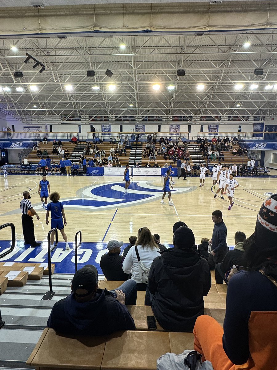 FocalFlip tweet media