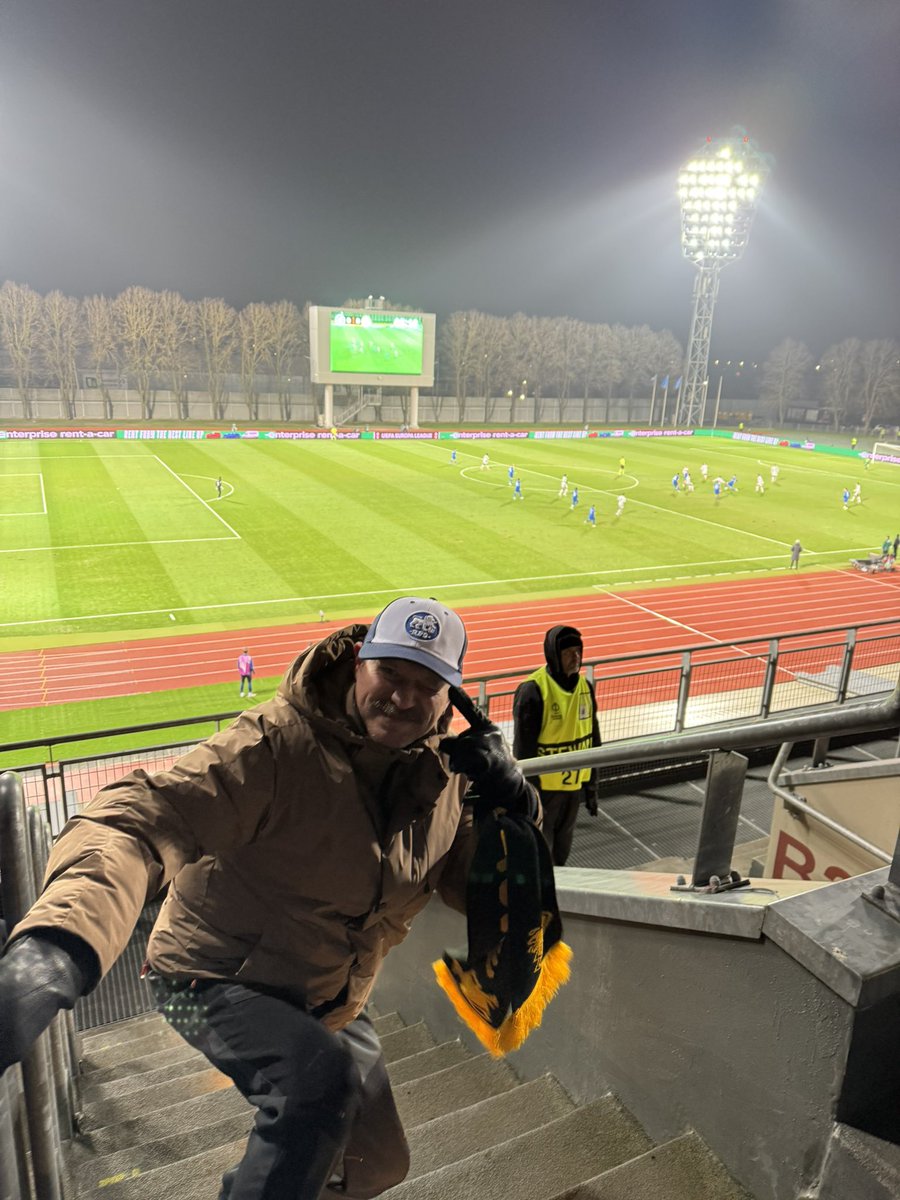 RalfsEilands's tweet photo. JĀJĀJĀJĀJĀĀĀ! RFS! RFS! RFS! ER EF ĒĒĒĒS! TAS PAR BRĪVĪBAS PIEMINEKĻA APGĀNĪŠANU, SMURGUĻI! AJAX IR NEKAS VAIRĀK, KĀ TĪRĪŠANAS LĪDZEKLIS! @RFSDaily https://t.co/6w37UJZyZR