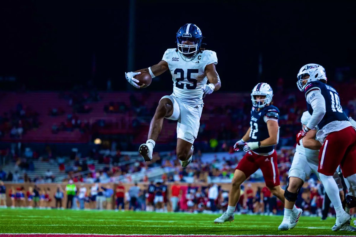 Blessed to announce another offer to further my education from Georgia State University with a great conversation with <a href="/DellMcGee/">Dell McGee</a> #AGTG #UPNEXT