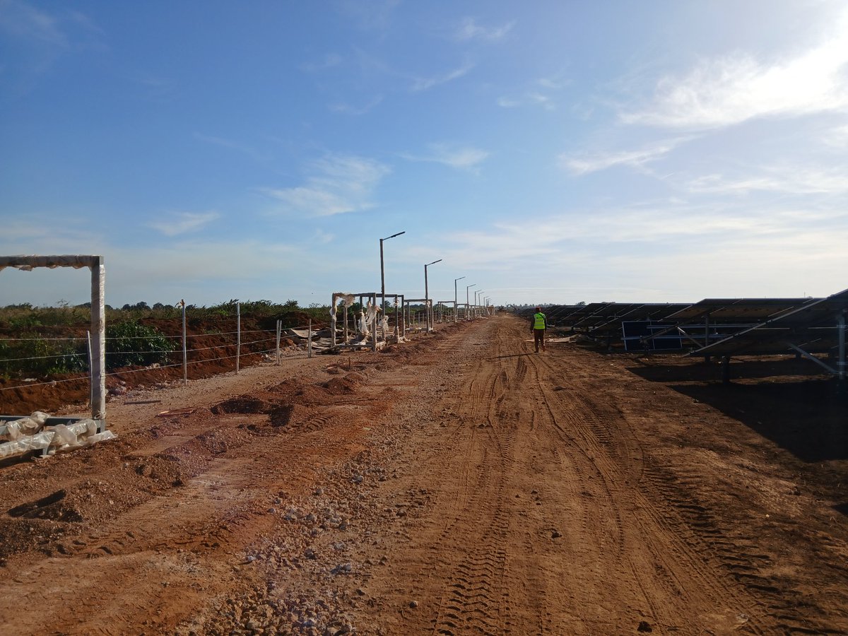 DeMaddyel's tweet photo. Como parte del pueblo uniformado participamos en el #Bastión2024 en #CiegodeÁvila
En el programa de trabajo visitamos importantes inversiones. 
@EnergiaMinasCub @OSDE_UNE @emp_elect_SS https://t.co/TVVdpcGnEX