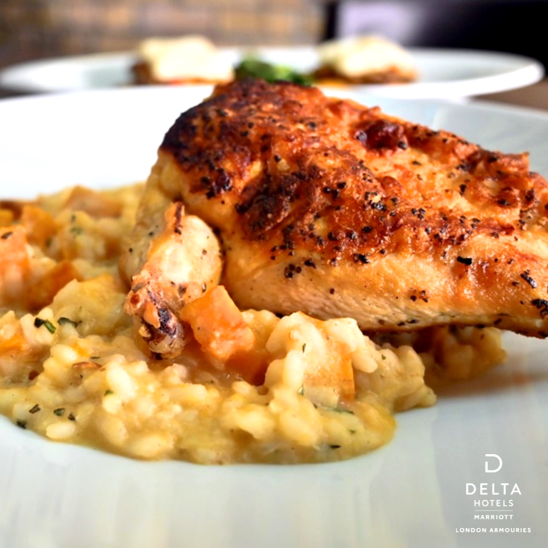 DeltaLondon's tweet photo. Experience an amazing selection of dishes crafted to warm you up this winter at our Cantata Lounge. 🍴✨ 

Reserve your table now at 519.640.5030! 

#MarriottBonvoy #Ldnont #GourmetEats #FineDiningExperience https://t.co/xzSmYcZ3xp