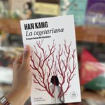 Photo by Librería Catalonia (@LibCatalonia)