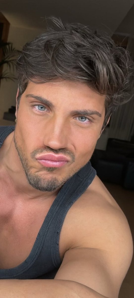 Ops 😏😏😏😏
#ddm