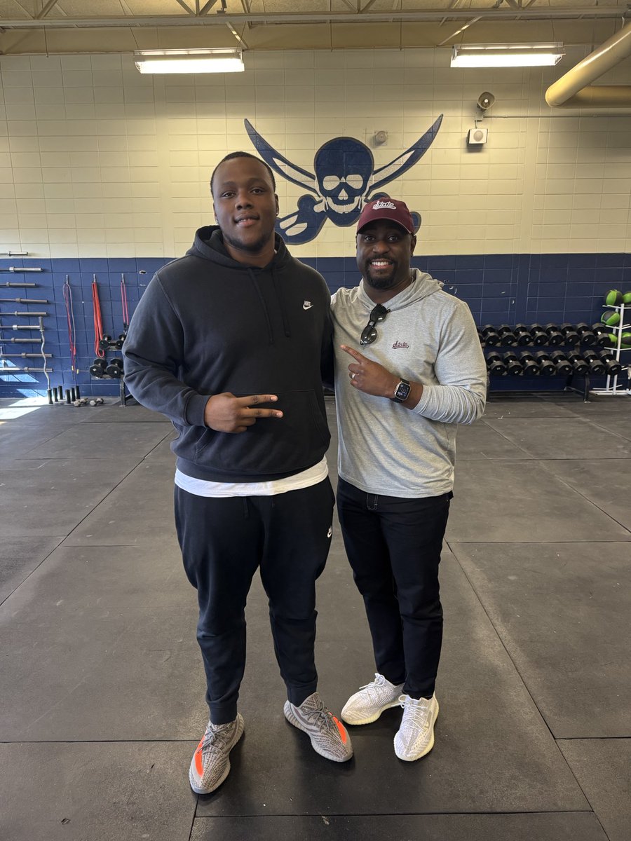 Great meeting with @Coachcliffodom of @hailstatefb today! Looking forward to building this relationship and getting on campus soon. @recruithhs_6801 @johnsimon31 <a href="/coachkel318/">Kelvin Sims</a>