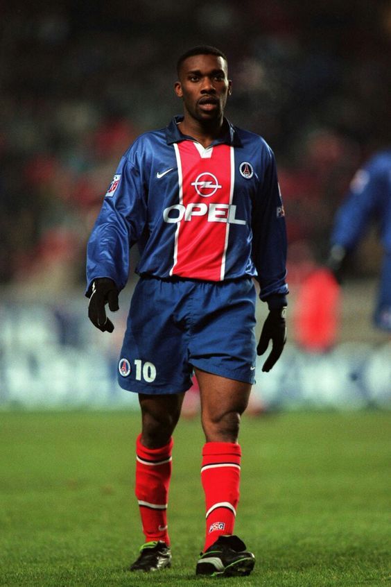 OneJoblessBoy's tweet photo. "Unbelievable. One of the best players that I have played with. Incredible natural talent. Was a magician. He could do anything that he wanted with the ball. He could play any pass. A really charismatic and good personality. I learnt a lot from him."

Mikel Arteta speaking about Jay-Jay Okocha