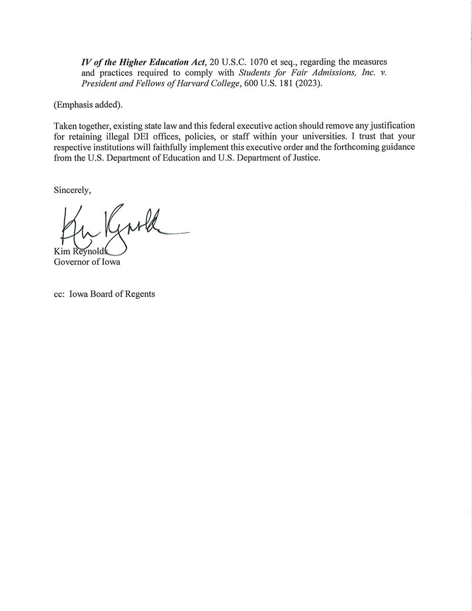 Gov. Kim Reynolds tweet media