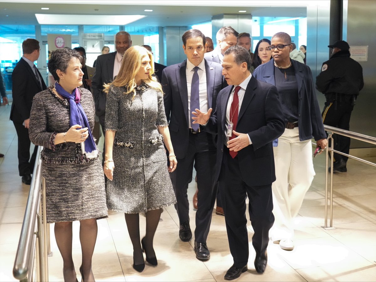 SecRubio's tweet photo. My first week wouldn’t be complete without a trip to the Department's cafeteria — I can see why it's one of the best in the government! Jeanette and I enjoyed meeting more members of the @StateDept team, even if some are Commanders fans — go Dolphins! Looking forward to the work we will do together.