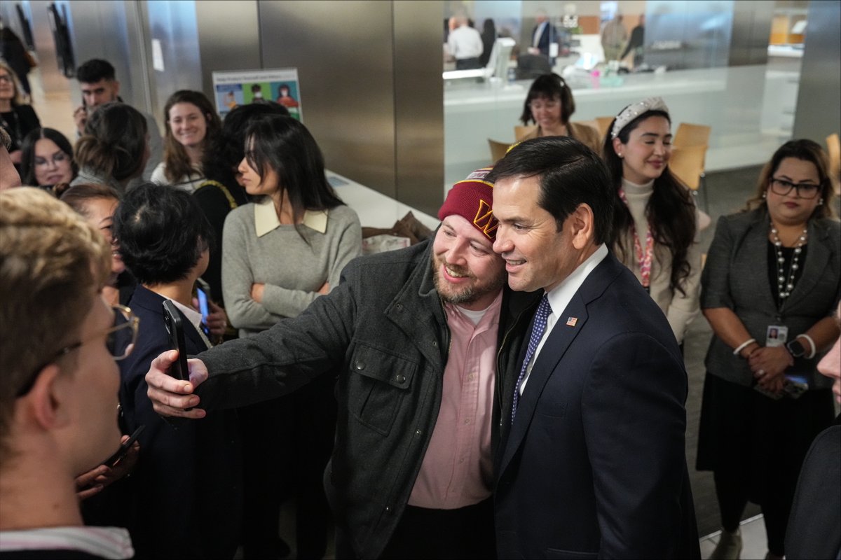 SecRubio's tweet photo. My first week wouldn’t be complete without a trip to the Department's cafeteria — I can see why it's one of the best in the government! Jeanette and I enjoyed meeting more members of the @StateDept team, even if some are Commanders fans — go Dolphins! Looking forward to the work we will do together.