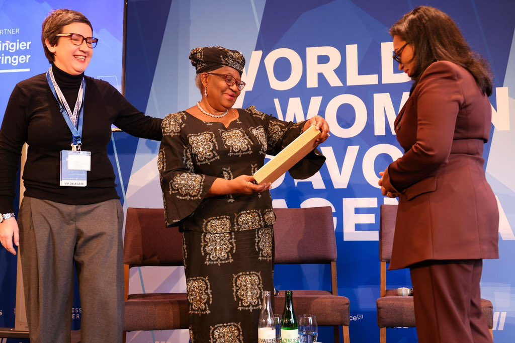 NOIweala's tweet photo. Honored to receive the World Woman Hero Award from the World Woman Foundation at a ceremony in Davos. Thank you for this wonderful surprise. Appreciate the work you are doing through the LaunchPad and the fund on empowering women. Thanks also to CEO @rupadash! @worldwomanfund https://t.co/kZGVJ4QzNN