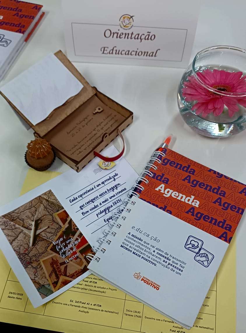 ttai_naa's tweet photo. Segunda-feira (20/01/2025), iniciamos por aqui a Semana Pedagógica - Formação!✨.

Tem sido dias incríveis, transbordado de conhecimento e doçuras! 🩵. 

.. "É bom sair de férias, melhor ainda é ter um lugar para retornar!!" https://t.co/uGWPo6i4eh