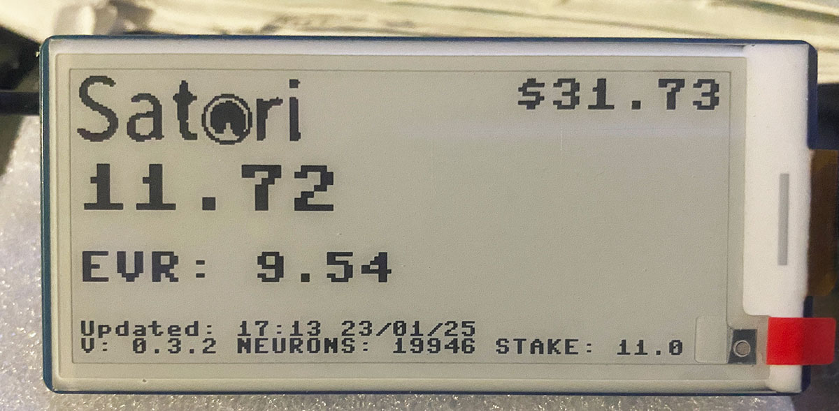 $Satori Screen - ePaper is Live &amp; in Full Effect for public consumption folks 🥳. Now I can keep my eye on the future while staying up to date on the current.

Big up's to my man <a href="/JC0839/">JC</a> for conceiving this nifty device 🍻. You the man!!

github.com/SatoriNetwork/… for instructions