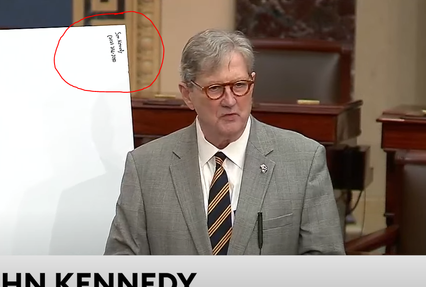 iBlackish_'s tweet photo. I'm not sure if anybody else watches Senate floor speeches for fun, but this reminded me of that one time I drank too much on stream and leaked my phone # to chat. https://t.co/T0I0rqHxXP