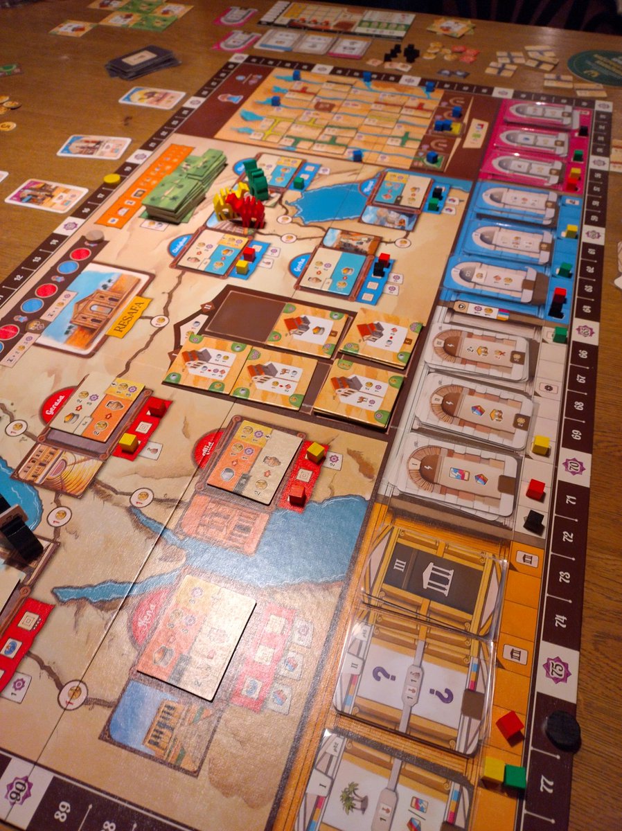 kuba_lib's tweet photo. #BoardGames #ČtvrtečníHraní #Resafa @games_delicious https://t.co/inrRSRzRUV