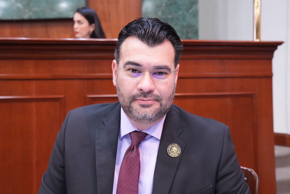 𝐂𝐨𝐧 𝐩𝐞𝐫𝐦𝐢𝐬𝐨 𝐨 𝐬𝐢𝐧 é𝐥, 𝐥𝐚 𝐦𝐢𝐠𝐫𝐚𝐜𝐢ó𝐧 𝐞𝐬 𝐮𝐧 𝐝𝐞𝐫𝐞𝐜𝐡𝐨 𝐡𝐮𝐦𝐚𝐧𝐨, 𝐧𝐞𝐠𝐚𝐫𝐥𝐚, 𝐞𝐬 𝐧𝐞𝐠𝐚𝐫 𝐧𝐮𝐞𝐬𝐭𝐫𝐚 𝐩𝐫𝐨𝐩𝐢𝐚 𝐡𝐢𝐬𝐭𝐨𝐫𝐢𝐚, 𝐥𝐚 𝐡𝐢𝐬𝐭𝐨𝐫𝐢𝐚 𝐝𝐞 𝐥𝐚 𝐡𝐮𝐦𝐚𝐧𝐢𝐝𝐚𝐝

Lee la nota: acortar.link/AVh00I