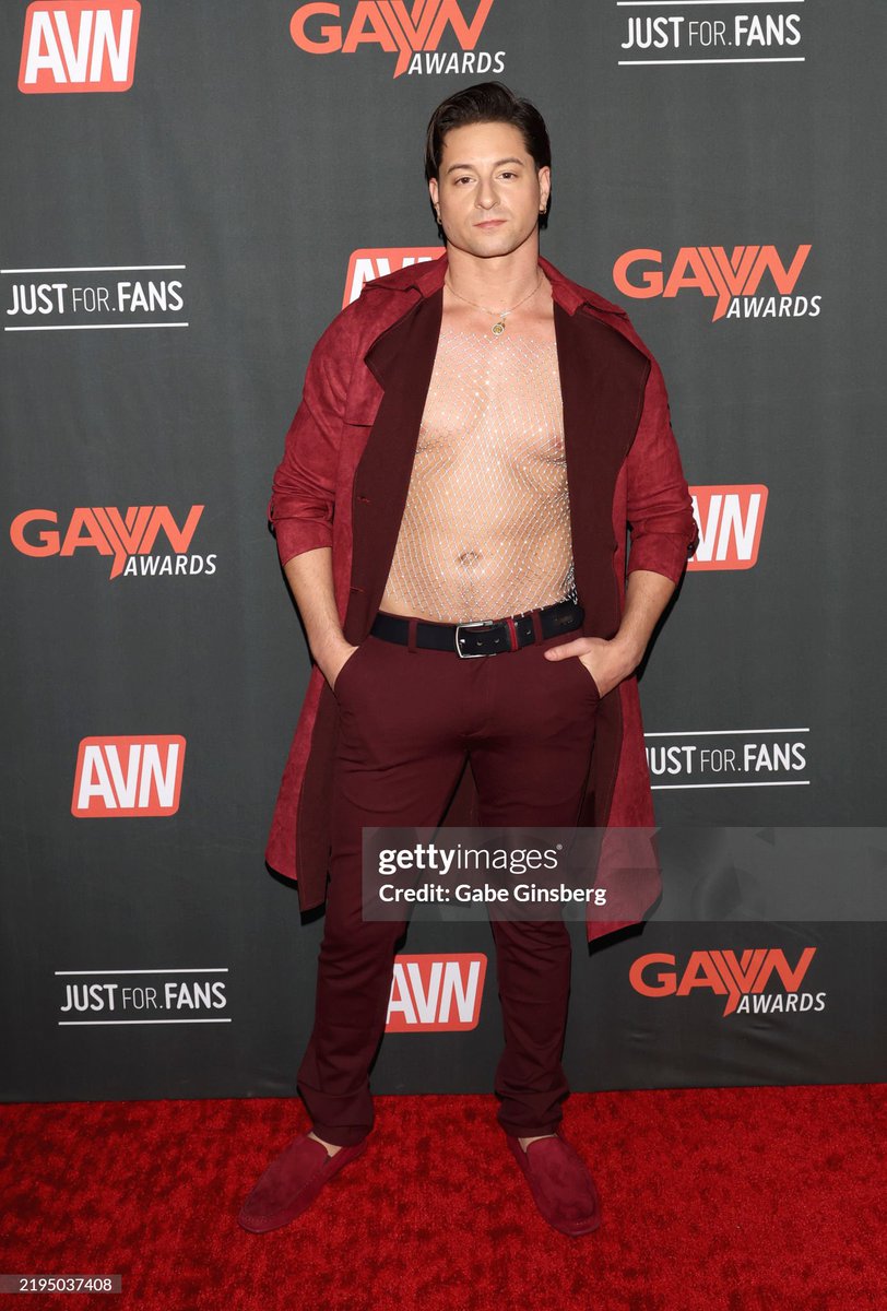 taylorreignxxx's tweet photo. The lewk for @gayvnawrds! Thankyou @GabeGinsberg with @GettyImages for these great photos!!! https://t.co/W3QRoxbqB5