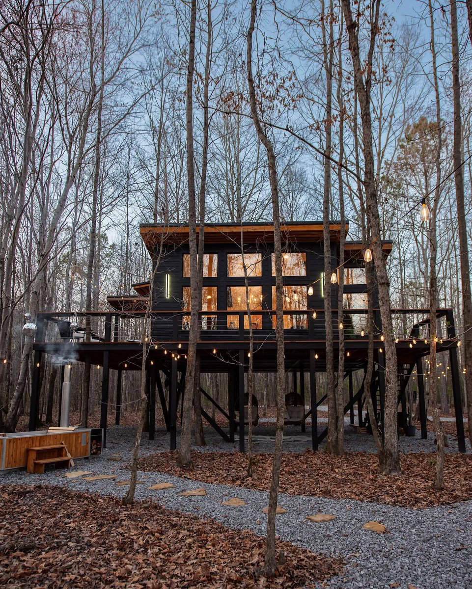 TweetHomeAla's tweet photo. Escape to luxury treehouses in Crane Hill. Adventure and serenity await at this magical place. #VisitAL https://t.co/mOEhWZgm52
📷: gcalebjones on Instagram https://t.co/GqXMedL8UZ