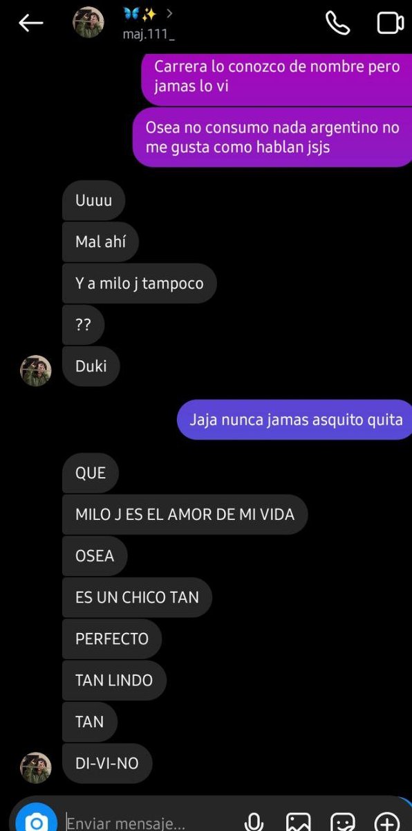 Kimosabitsu's tweet photo. sinceramente no se que pretendia queriendo decirme que tenia un conocido en comun con spreen quiza queria engancharme con algo pero no le di pelota
ya a este punto sospechaba que algo buscaba y le pregunte su edad https://t.co/dsndcc73uS