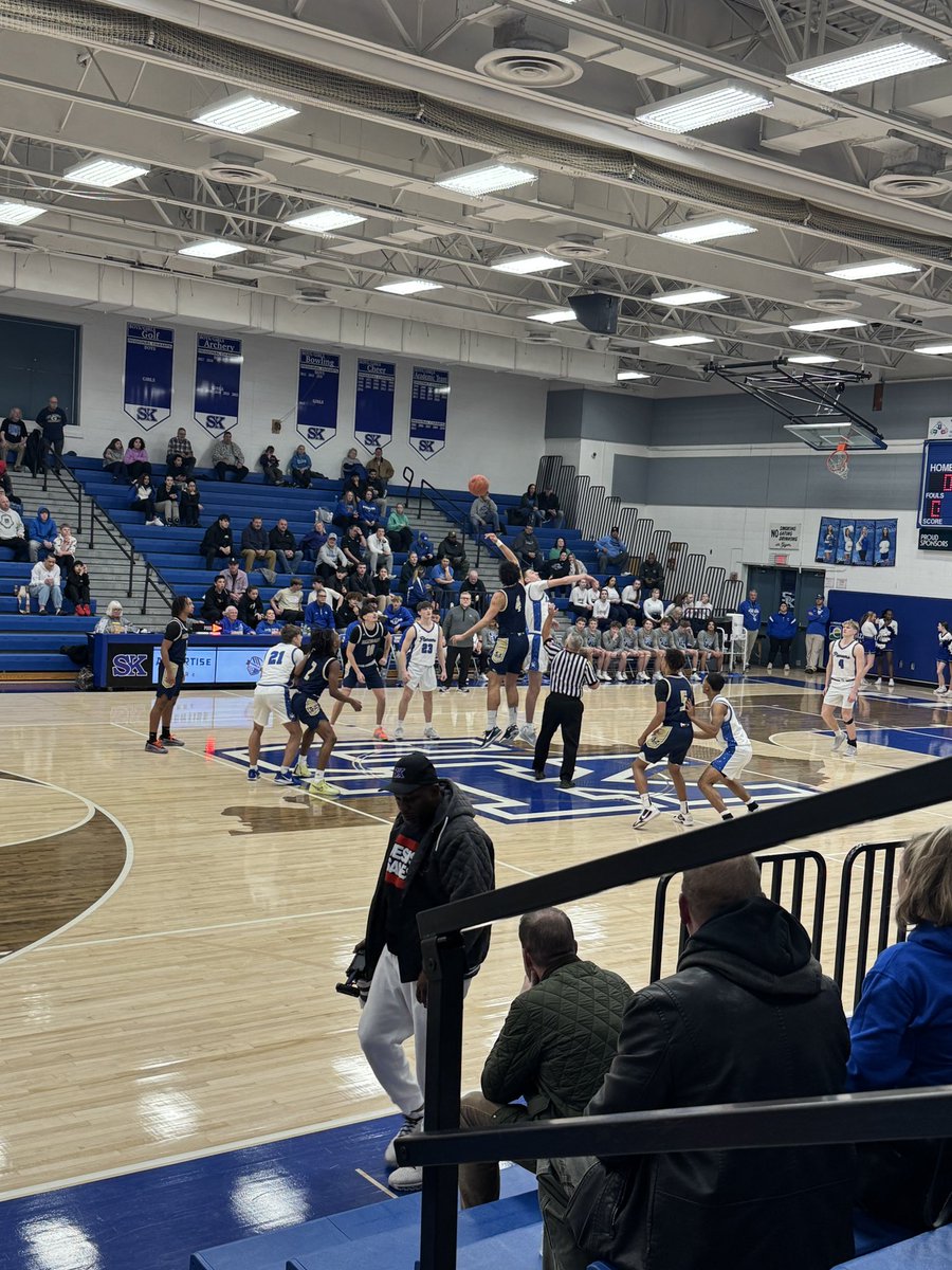 FocalFlip tweet media