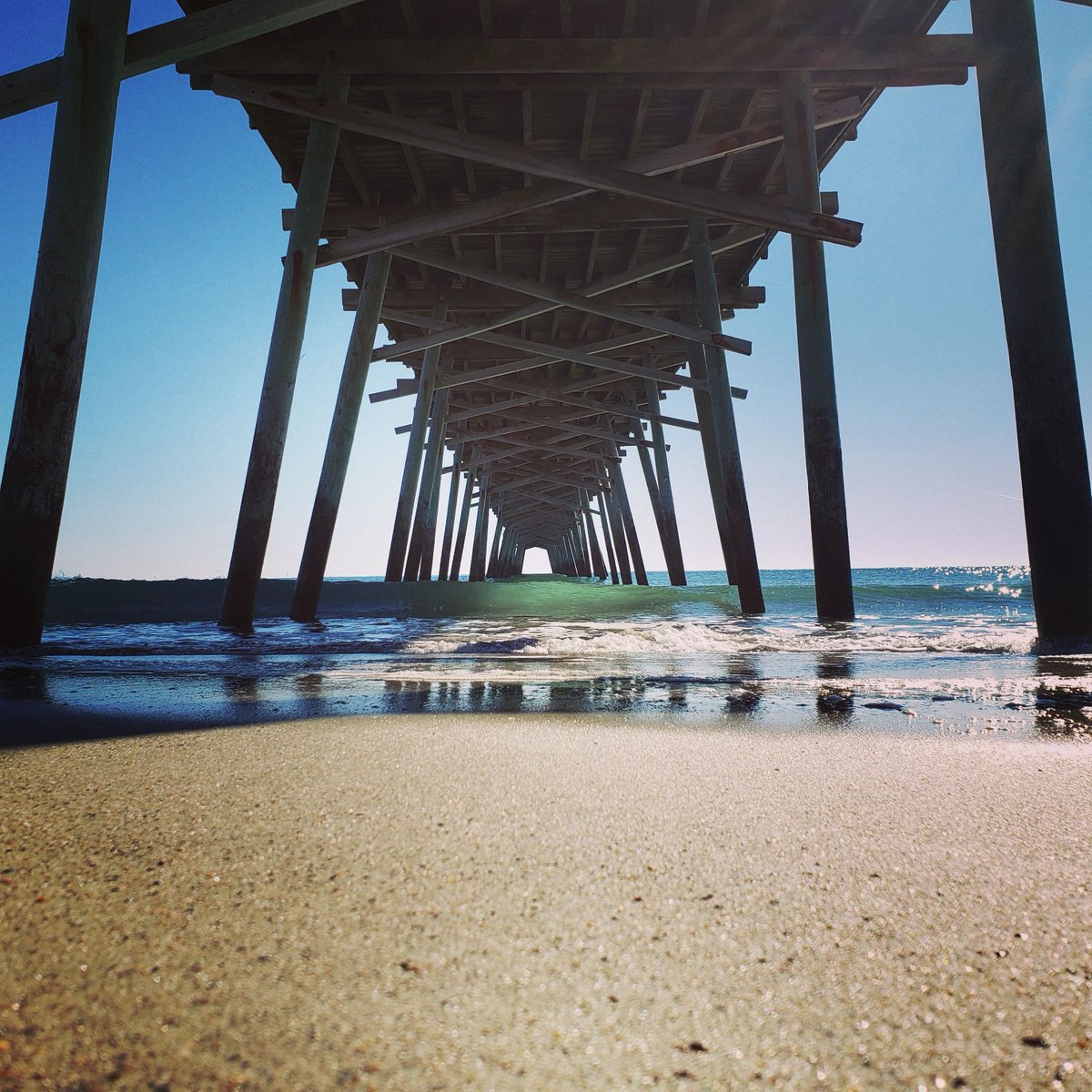 Cliffmusic's tweet photo. Emerald Isle https://t.co/JAYmIdikN4